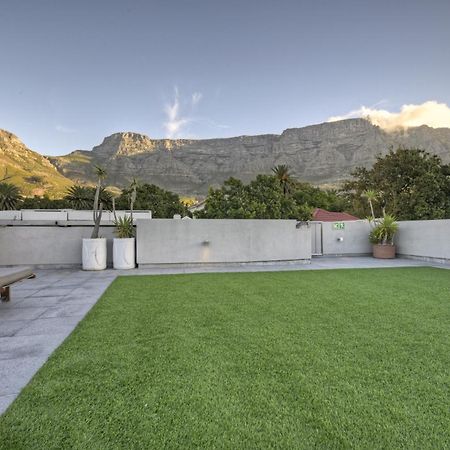 Three Boutique Hotel Cape Town Exterior photo