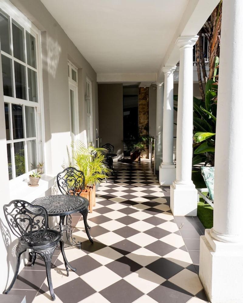 Three Boutique Hotel Cape Town Exterior photo